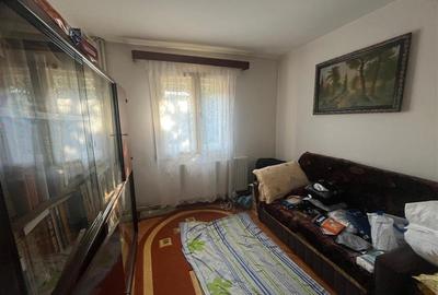Caransebes, 4 Cam., Dec., Et., 2, Zona Nord - 11