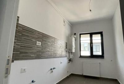 Apartament cu 3 camere decomandat în Prelungirea Ghencea