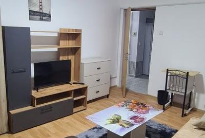 Apartament cu 2 camere decomandat în Lujerului