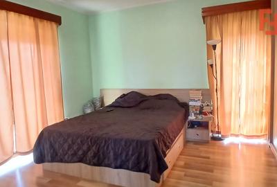 Casa individuala cu 5 camere Parter + Etaj in Ronat - 7