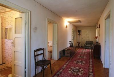 Vanzare casa mare cu etaj si 6200 mp teren intravilan Fieni, judetul Dambovita - 22