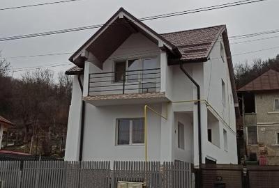 Casă cu gradina-direct proprietar - 2