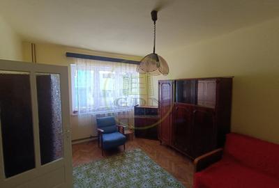 Casă vilă de vânzare în Reghin, zona centrală. - 9