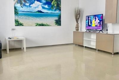 Apartament cu 2 camere semidecomandat, mobilat în Nord