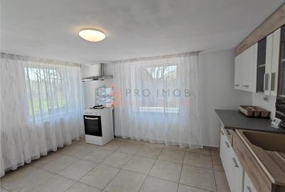 Casa tip parter zona Candesti - 9