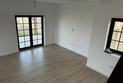 Duplex 3 camere,87 mp utili, 320 mp teren, terasa 16 mp - Mosnita Noua - 2