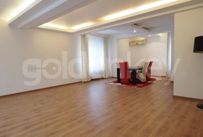 Casă individuală cu 4 camere în Iancu Nicolae