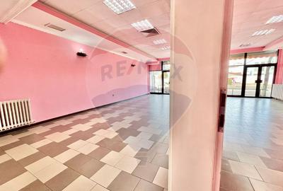 De închiriat spațiu comercial, 122mp în zona Decebal - 12