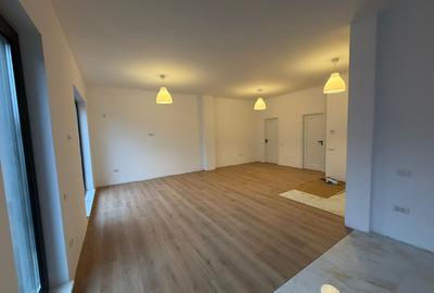 Casa 4 camere/ Curte/ Centrala/ Metrou 10 min - 5