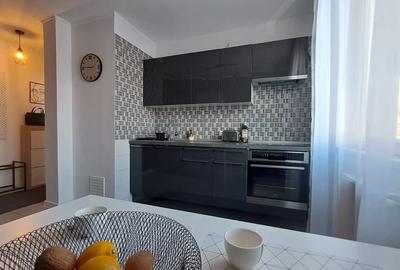 Vand apartament Ready-to-move, 2 camere, Et. 2, langa podul Decebal. - 1