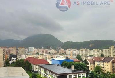 Garsoniera insorita, strada Traian, Brasov - 1