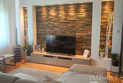 Apartament cu 3 camere decomandat în Andrei Mureșanu