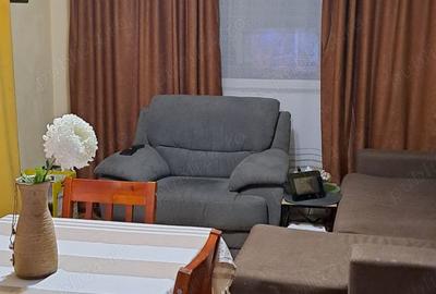 3 camere Liceul Teoretic Eugen Lovinescu - 4