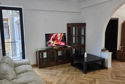 Apartament cochet, ultra-spatios, patru camere, Calea Mosilor - 1