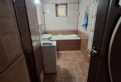 ULTRACENTRAL Bariera 2 cam 84mp, etaj 1 bloc cu lift Mobilat si Utilat - 10
