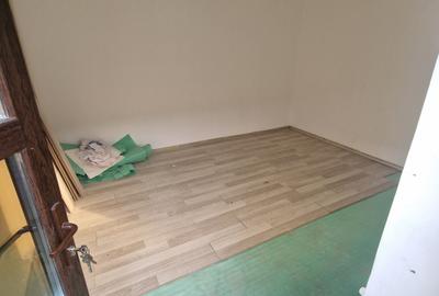 Medeea Casa parter de vanzare 5 camere - 8