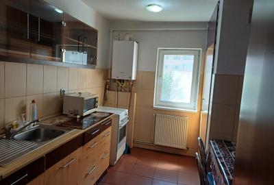 Închiriere apartament 3 camere cartierul Mărăști - 1
