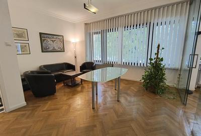 Dacia- Piata Spaniei- Birou - 2