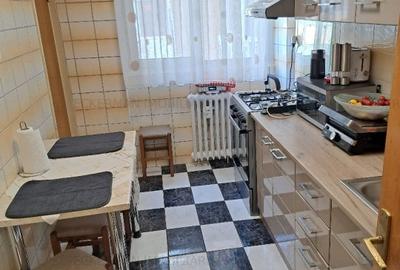 Lacul Tei, 4 camere de vanzare, 91 mp,  6/11, balcon mare, 2 bai, utilat, boiler - 8