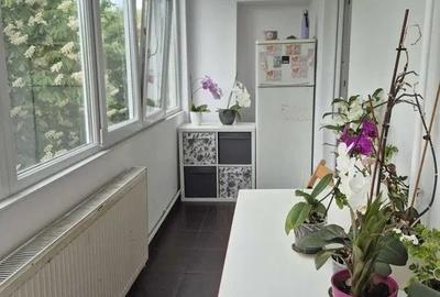 3 camere decomandat 77mp etaj 3 zona nicolina - 1