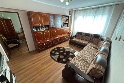 Republicii - 2 camere - etaj intermediar - 1