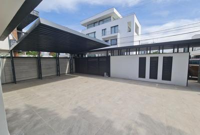 LUX | Casă Individuală | Iancu Nicolae | 10 camere - 15