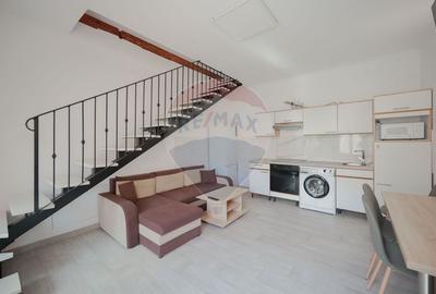 Apartament cu 3 camere de vânzare în zona Ultracentral - 2