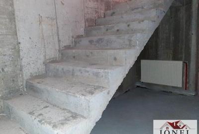 Casa noua semifinisata de vanzare in Cricau -schimb - 9