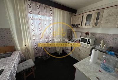 Etaj 3 Apartament 3Camere-Decomandat-2Bai-2Balcoane-Bloc din 1982-Zona NICOLINA! - 4