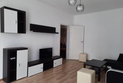 Apartament cu 2 camere decomandat, mobilat în Sud