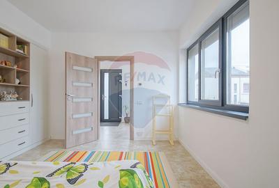 Casă premium cu 270 mp utili, 7 camere ,curte generoasă în Bartolomeu - 14