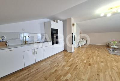 Casa de locuit + spatiu comercial de vanzare in Cisnadie - 6