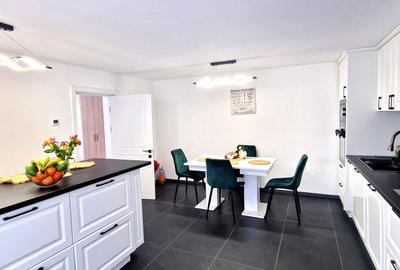 De vanzare casa individuala cu 4 camere in Sibiu - 3