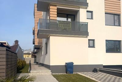 Apartament cu 2 camere decomandat în 1 Mai