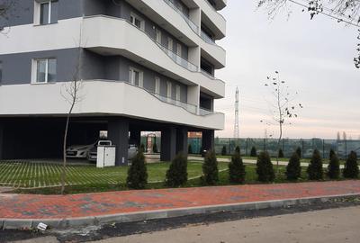 Apartament cu 3 camere decomandat în Theodor Pallady