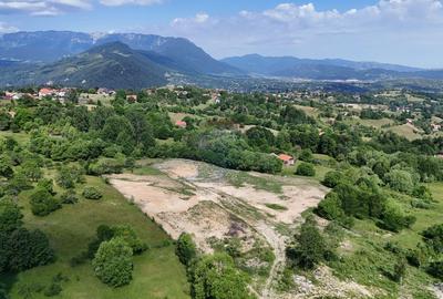 Teren intravilan 1900 mp| Sohodol | Priveliște superbă - 2