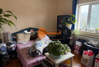 Garsonieră decomandată în Domenii