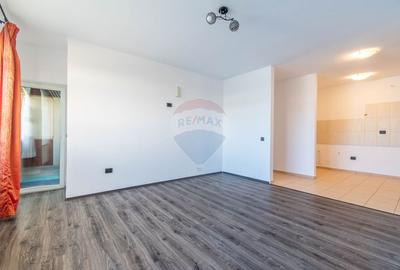 Apartament 3 camere de vanzare in Floresti, Str.Eroilor 80 zona Profi - 18