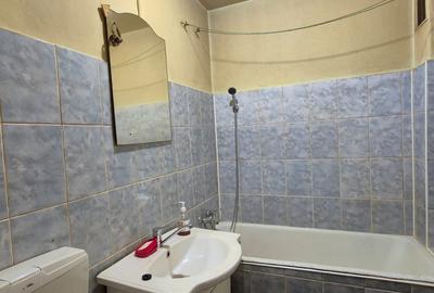 De vanzare apartament 2 camere -Aleea Carpati - 7