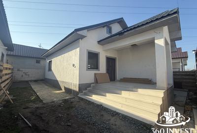 Casa de vanzare - Navodari - 1