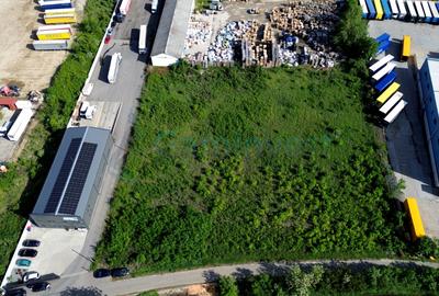 Teren industrial de 8000mp  si front de 90 m de vanzare langa Oradea, Bors - 4
