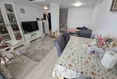Apartament cu 3 camere, mobilat în Valea Adâncă