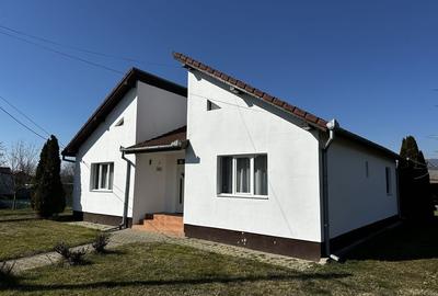 CASA INDIVIDUALA DE INCHIRIAT I 110 MP I MOBILATA SI UTILATA I GARAJ I - 2