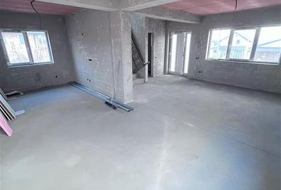 Casa cu 4 camere 5 ari teren - 7