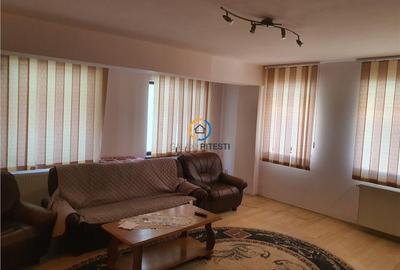 Apartament cu 2 camere decomandat în Ultracentral