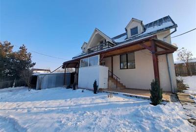 Casă individuală cu 5 camere în Sopor