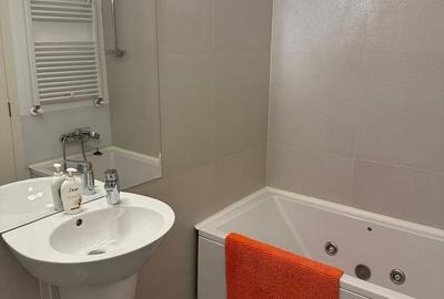 Apartament de inchiriat 5 camere - zona BANEASA. - 9