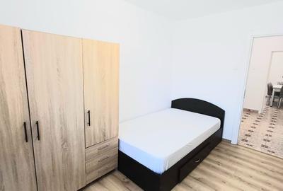 Apartament 3 camere DECOMANDAT, TARGU CUCU 550 euro, 76 MP - 1
