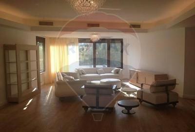INCHIRIERE Apartament cu 5 camere in zona Nordului - 2