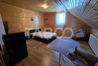 Casa spatioasa de vanzare teren 432 mp zona linistita - Lupeni Sibiu - 24